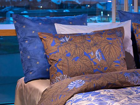 BLUE HOUR